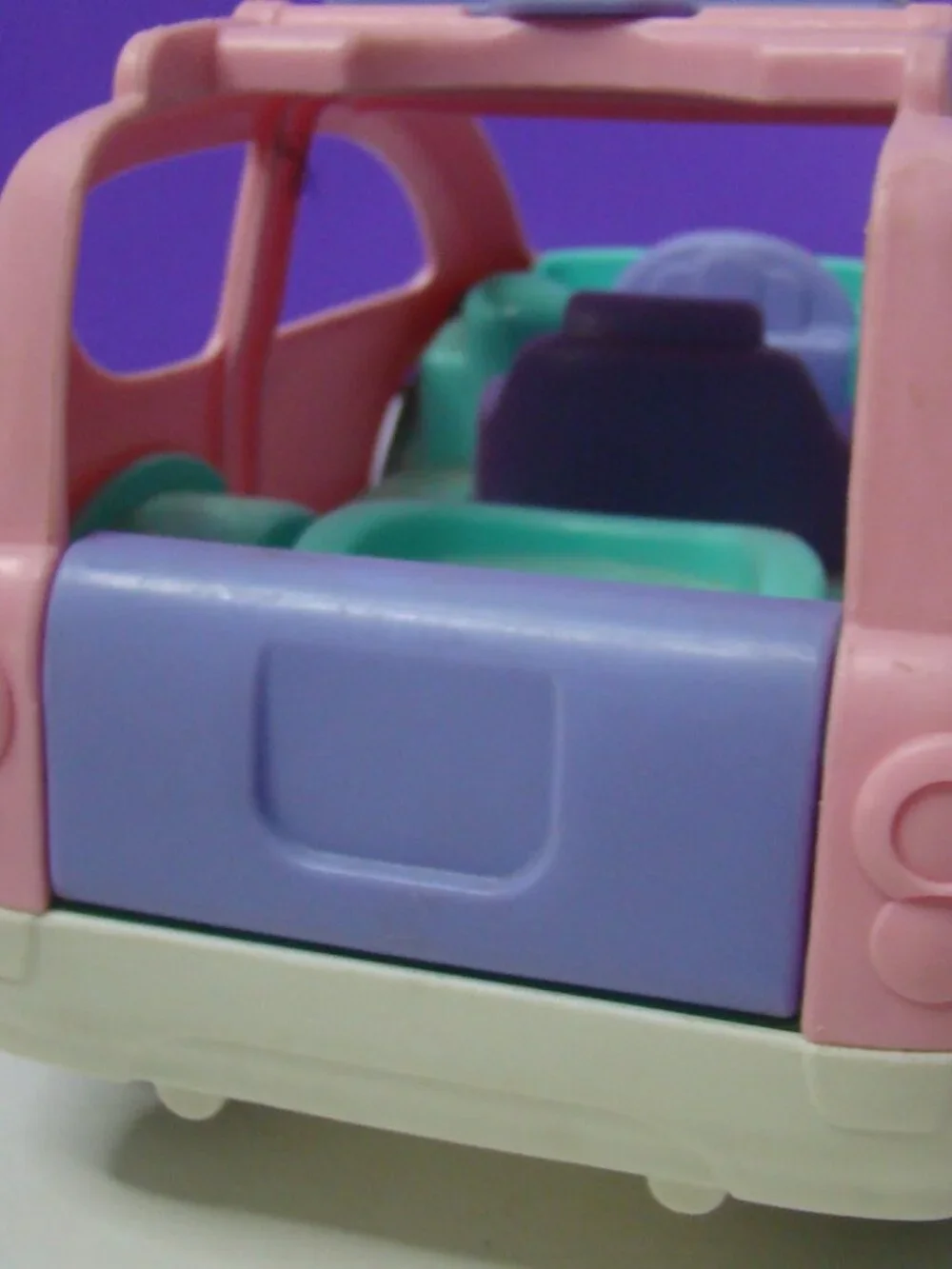 Fisher Price Little People Family Pink SUV Musical Melody w/Mom and Baby 2009